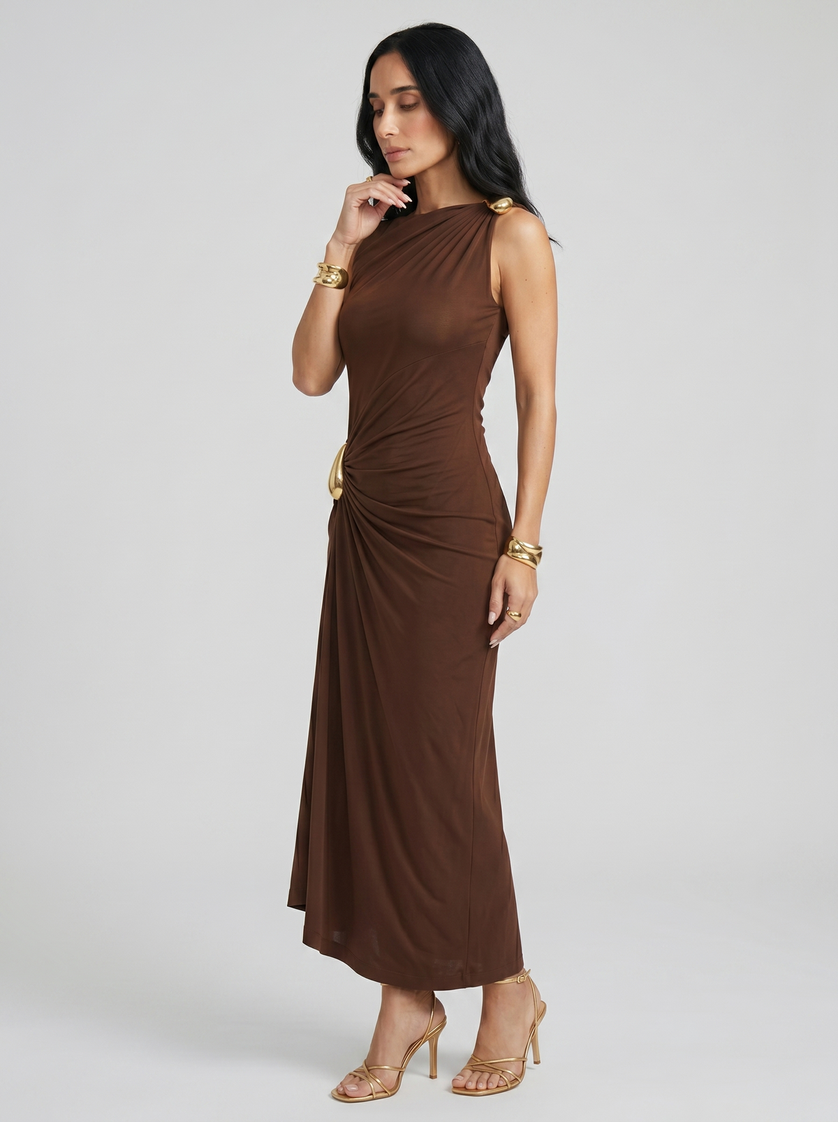Cinthia | Abito elegante con ganci dorati