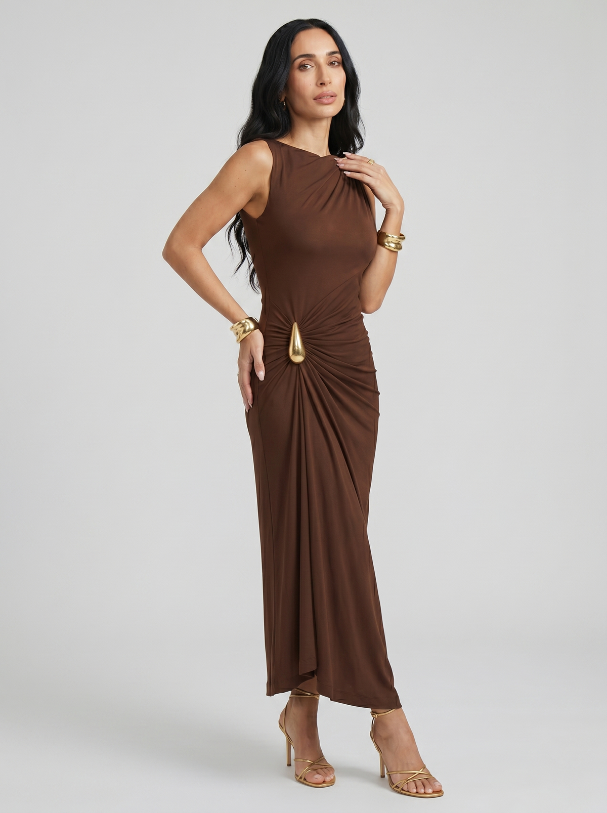 Cinthia | Abito elegante con ganci dorati