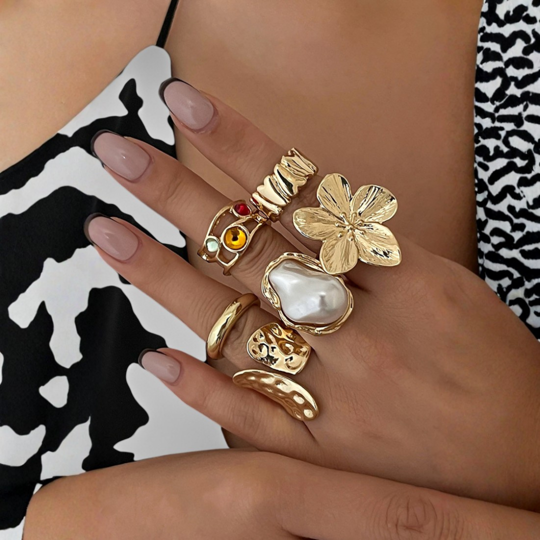 Montserrat | Conjunto de Anillos Dorados Mujer Perla