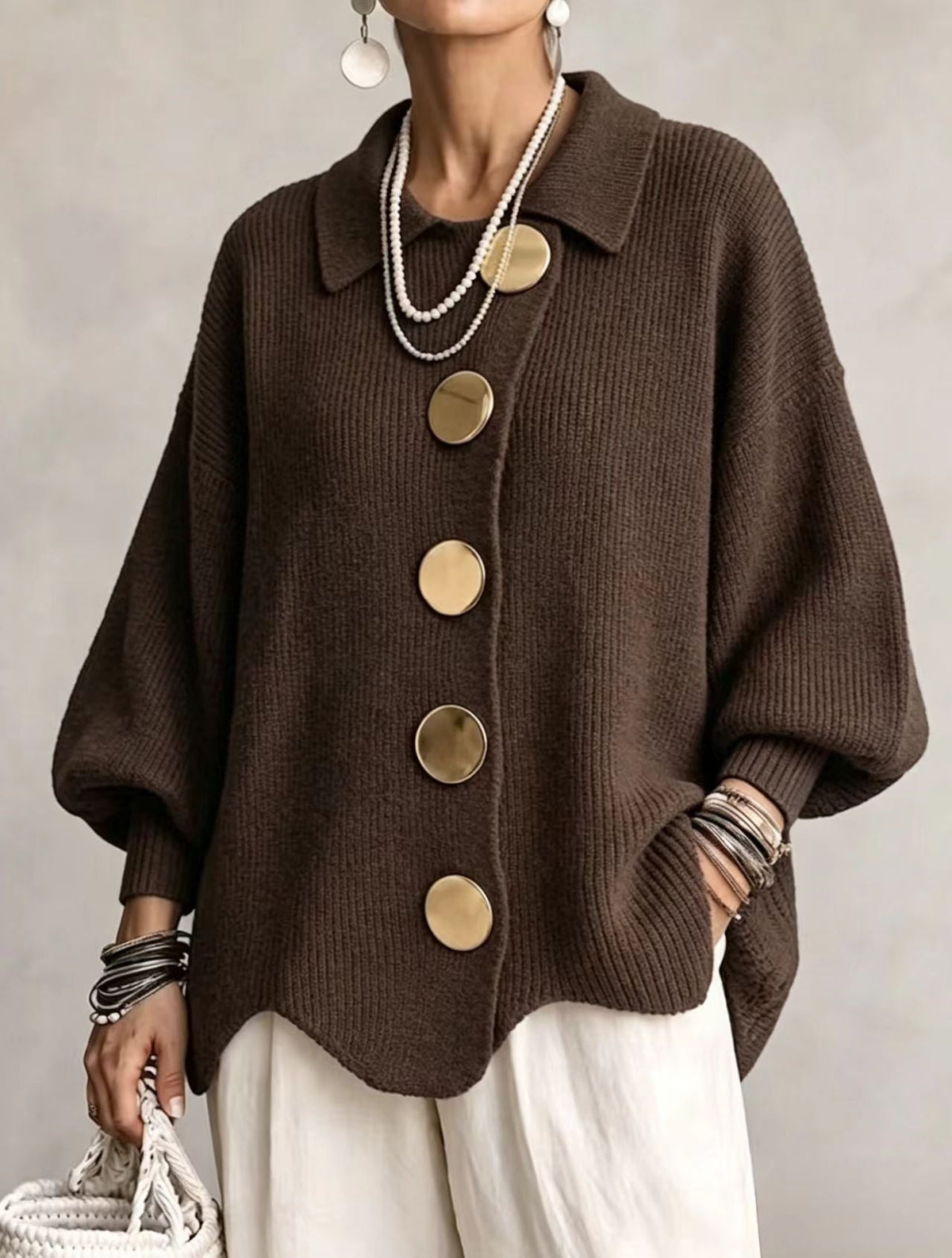 Victoire | Cardigan oversize con grandi bottoni dorati