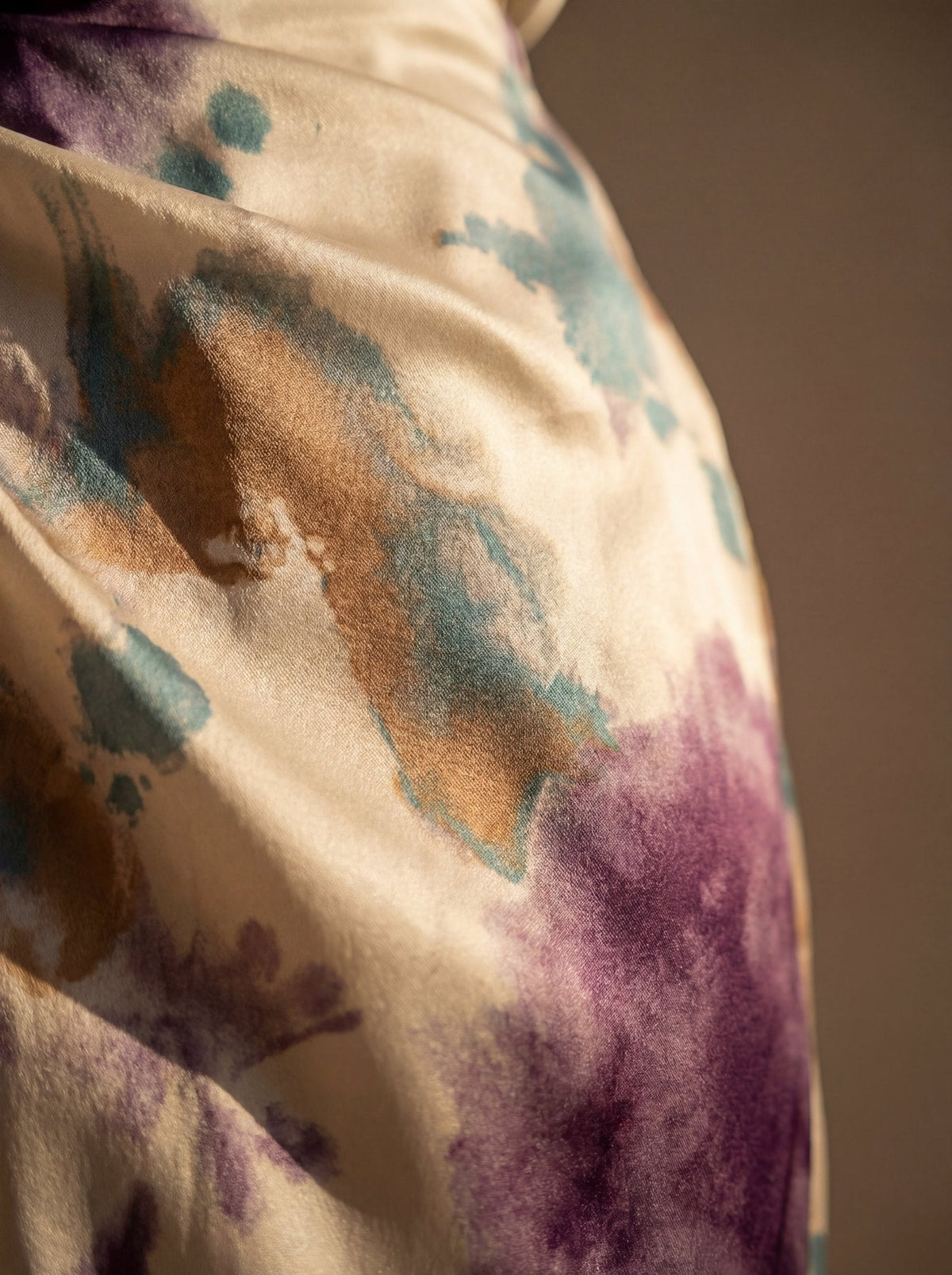 Olivia | Vestito con scollo a V